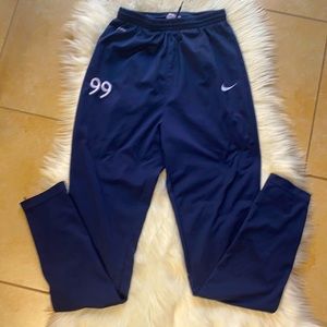 NIKE Girls Dri-Fit active pants size XL